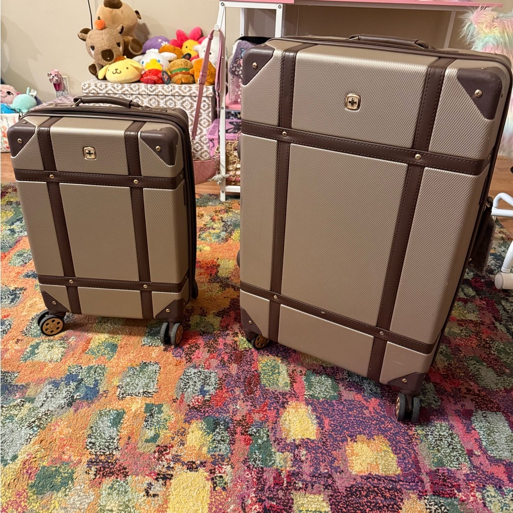 SwissGear rose gold/brown 2 piece luggage set